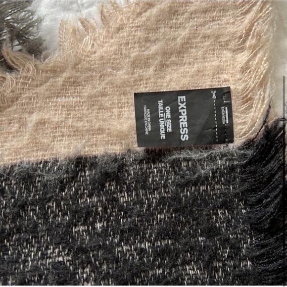 Express Gray Black Colorblock Scarf - Picture 6 of 7